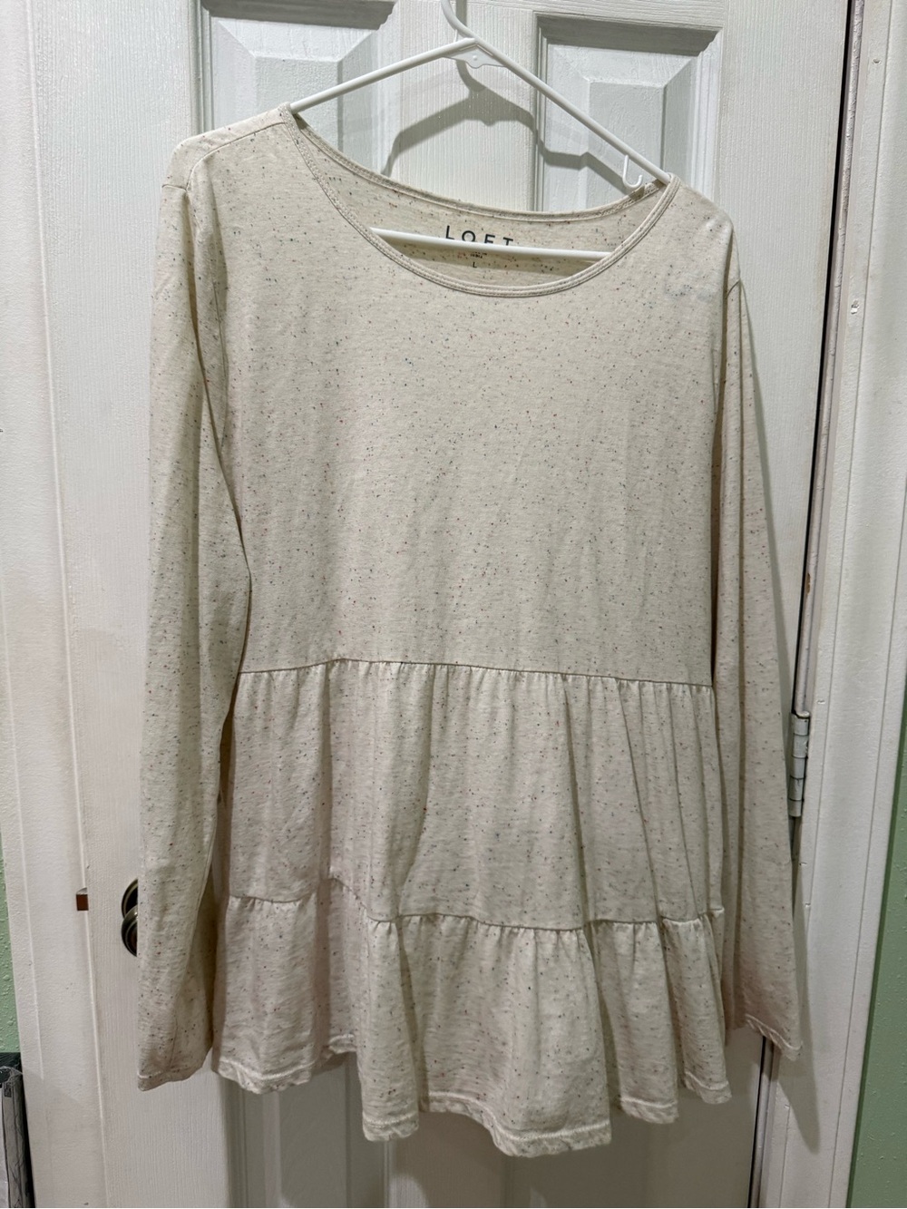 LOFT Cream Speckled Tiered Peplum Long Sleeve Top